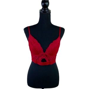 Victoria’s Secret Very Sexy Lined Plunge Bralette